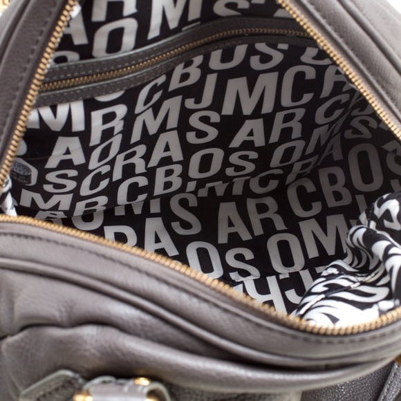 Marc By Marc Jacobs Gold and Black Bag - Picture 7 of 8